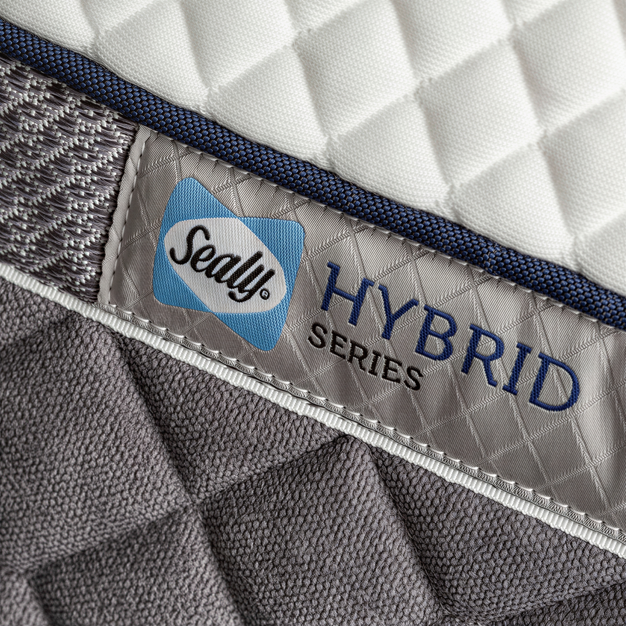Le matelas Sealy Hybrid Style 25cm offre un soutien ferme
