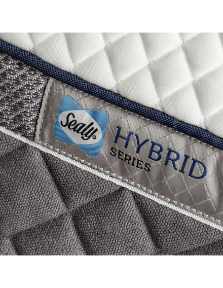 Le matelas Sealy Hybrid Style 25cm offre un soutien ferme